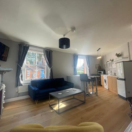 Brady'S Glastonbury Beautiful Pad Great Location! ภายนอก รูปภาพ